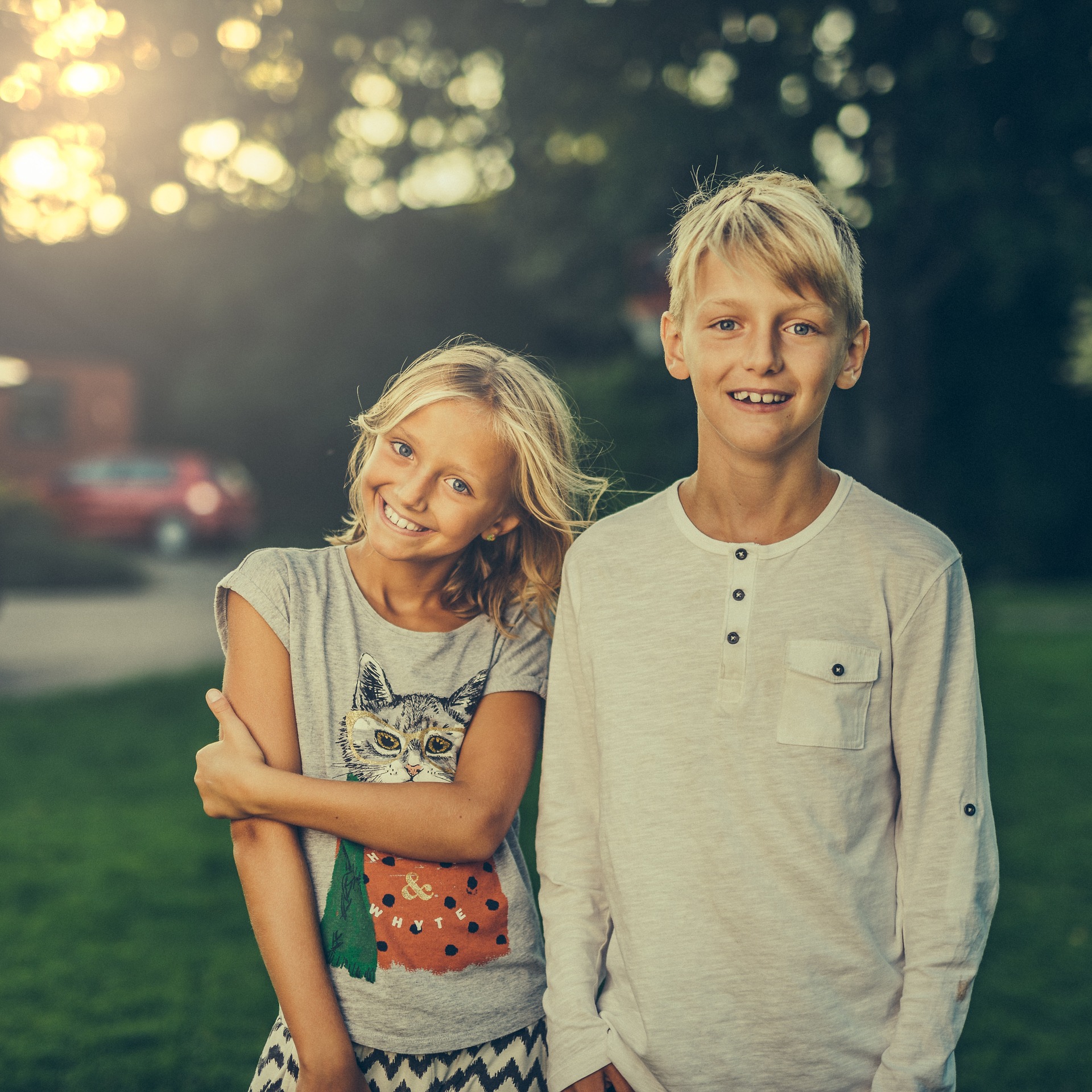 siblings-3315770_1920